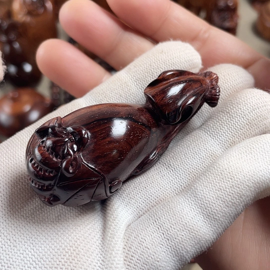 黄花梨/降香黄檀福袋把件