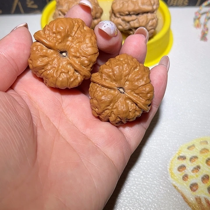 文玩核桃蛤蟆头37