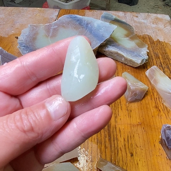 和田玉（糖玉）未镶嵌珠宝半成品