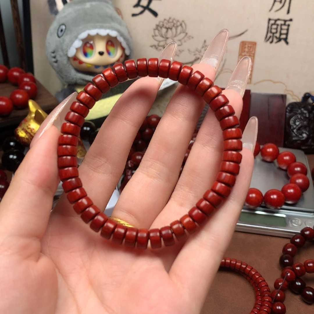 檀香紫檀（小叶紫檀）4✖️7药片珠