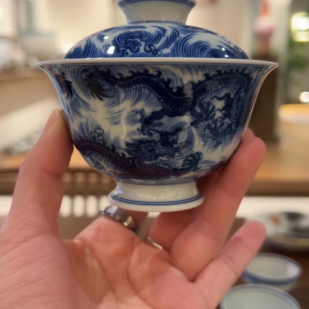 微瑕沐月山房青花五龙盖碗