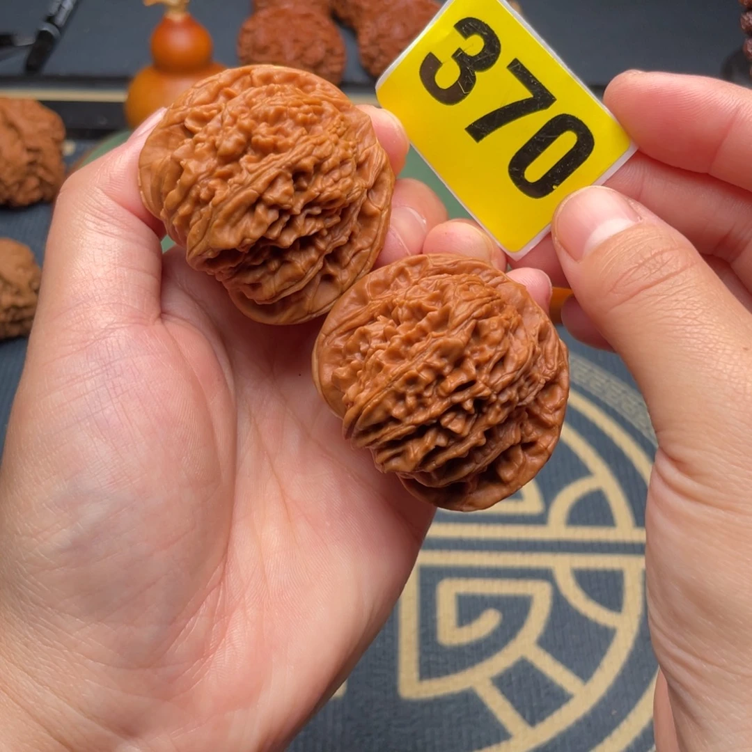 吊坠文玩核桃45四座楼370号