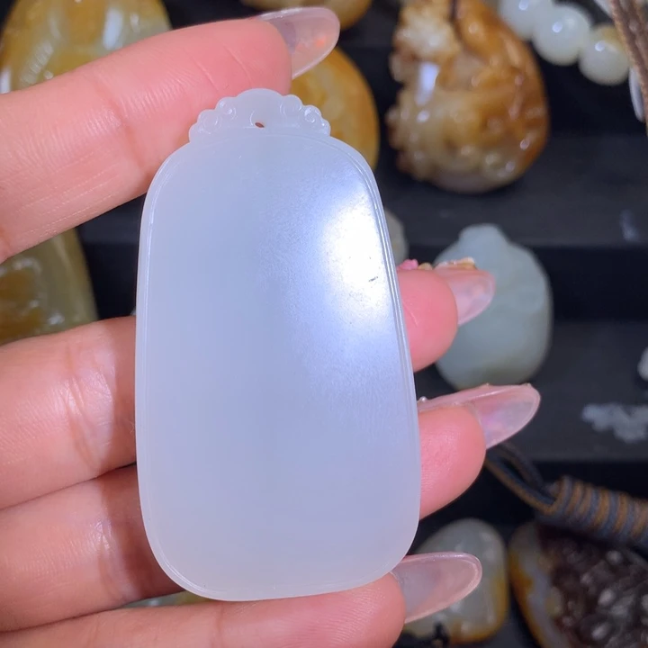 和田玉颈饰未镶嵌福**海