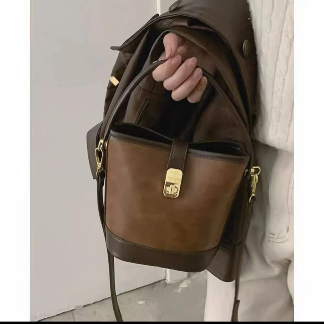 复古撞色水桶包秋冬高级感手提包包女2025新款潮小众百搭斜挎包