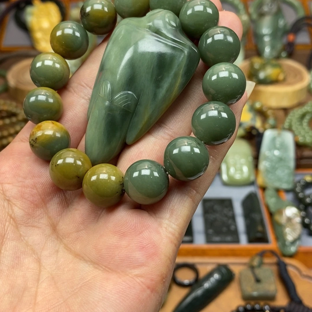 岫岩河磨玉（透闪石质玉）未镶嵌手链