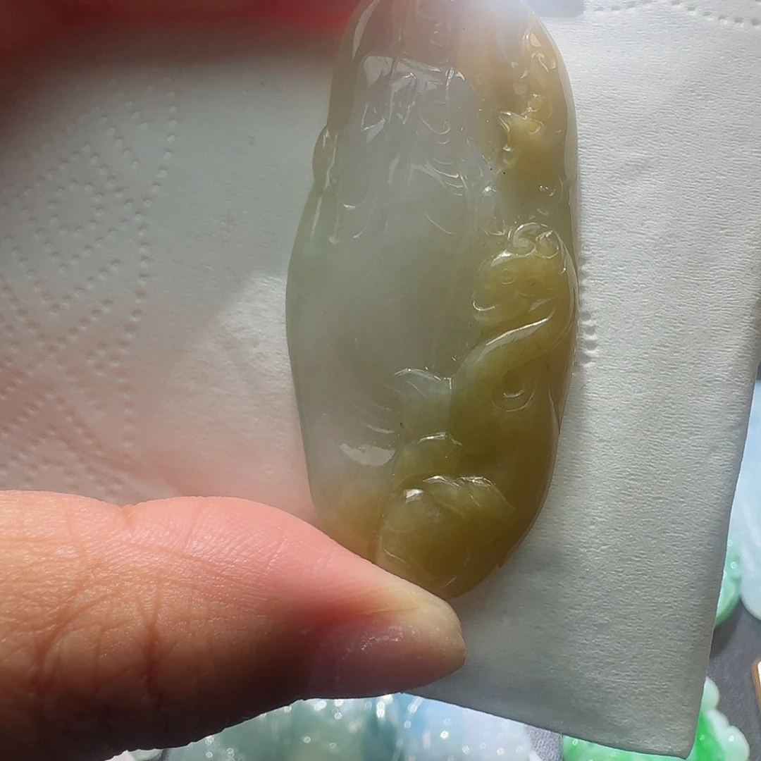 翡翠未镶嵌颈饰吊坠