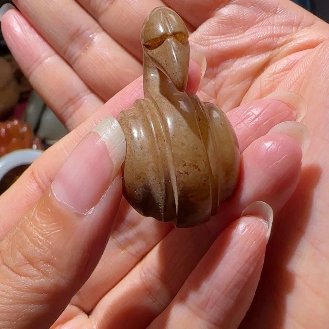 老***张和田玉未镶嵌挂件