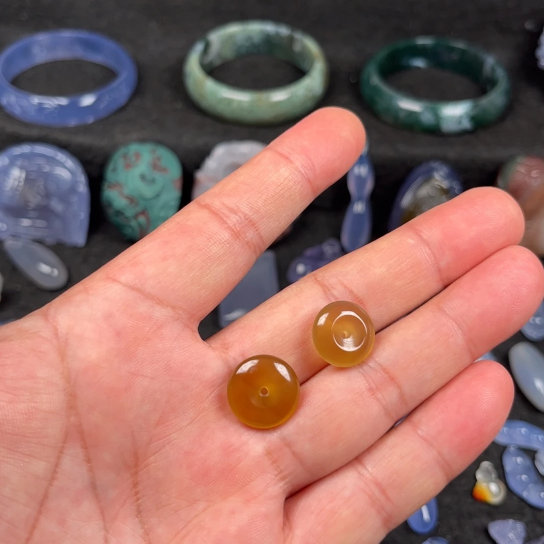 用***5玛瑙/玉髓颈饰未镶嵌蓝玛瑙平安扣一对