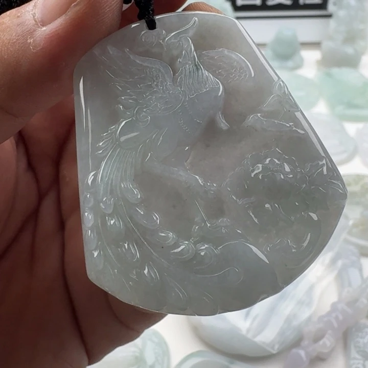 翡翠未镶嵌颈饰天然缅甸A货翡翠