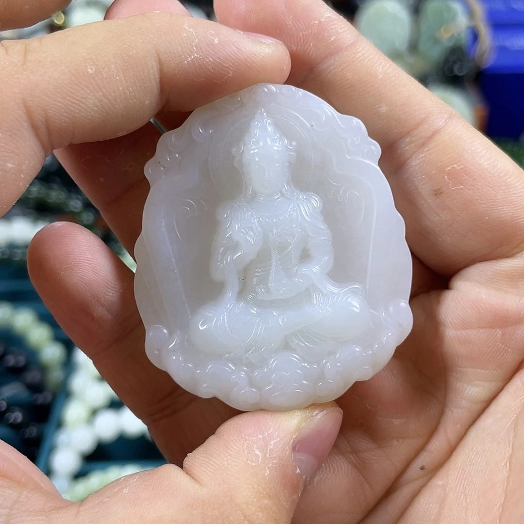 和田玉未镶嵌颈饰