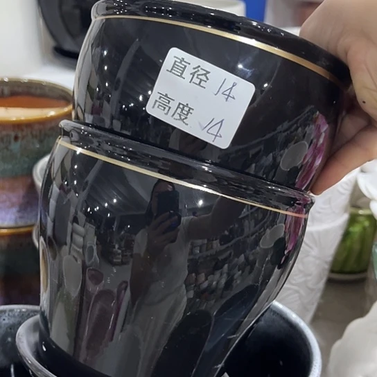 多肉绿植陶瓷花盆9.9包邮，有孔