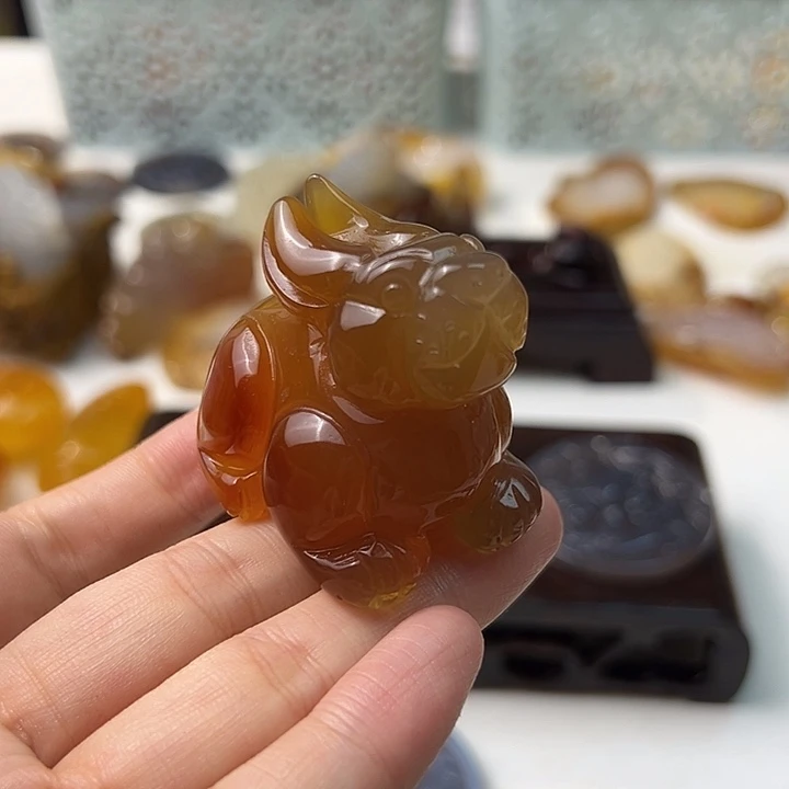 未镶嵌颈饰玛瑙/玉髓