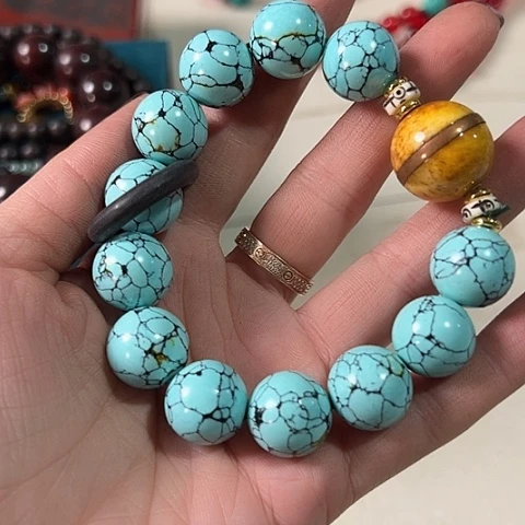 吊坠滴血莲花菩提