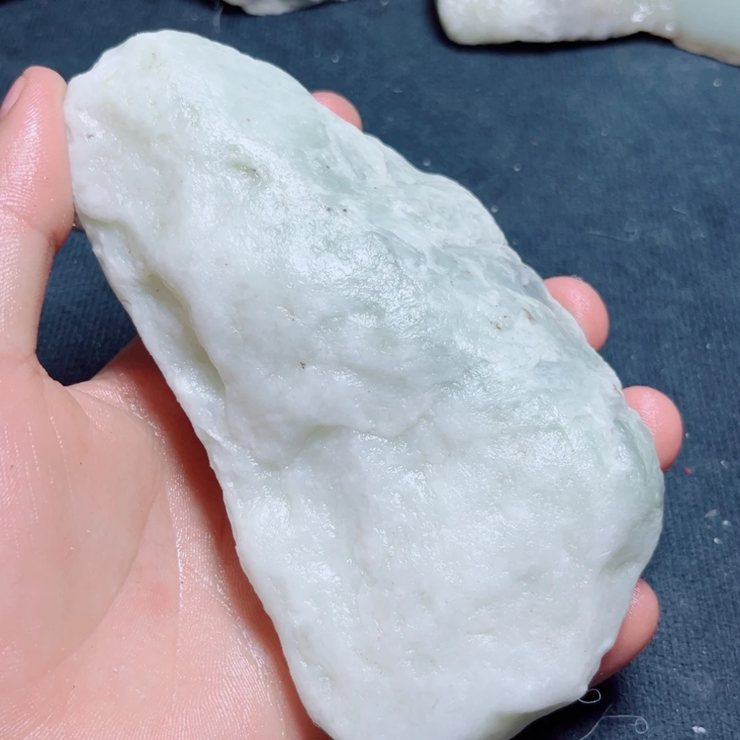 未镶嵌和田玉珠宝奇石