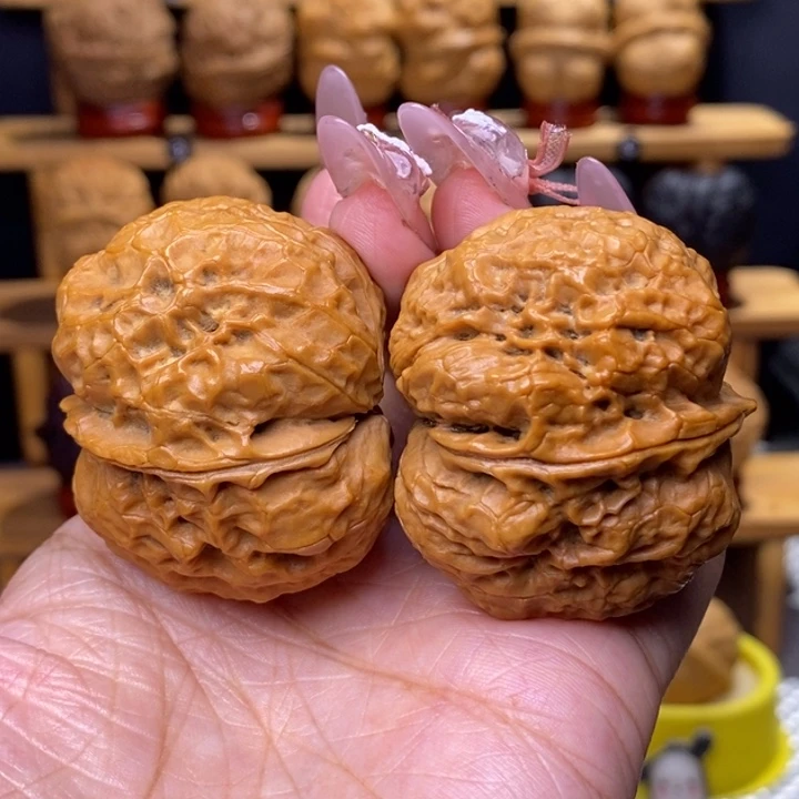 把件文玩核桃蟒古朱哈39号45尺