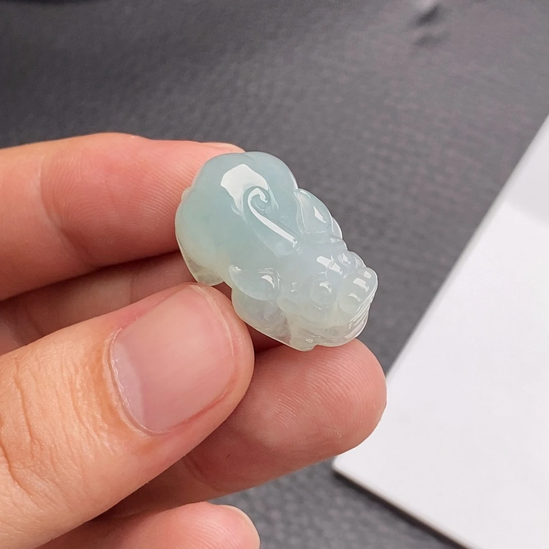 未镶嵌定制翡翠貔貅