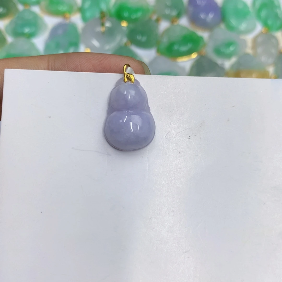 铭****颈饰18K金镶嵌翡翠翡翠