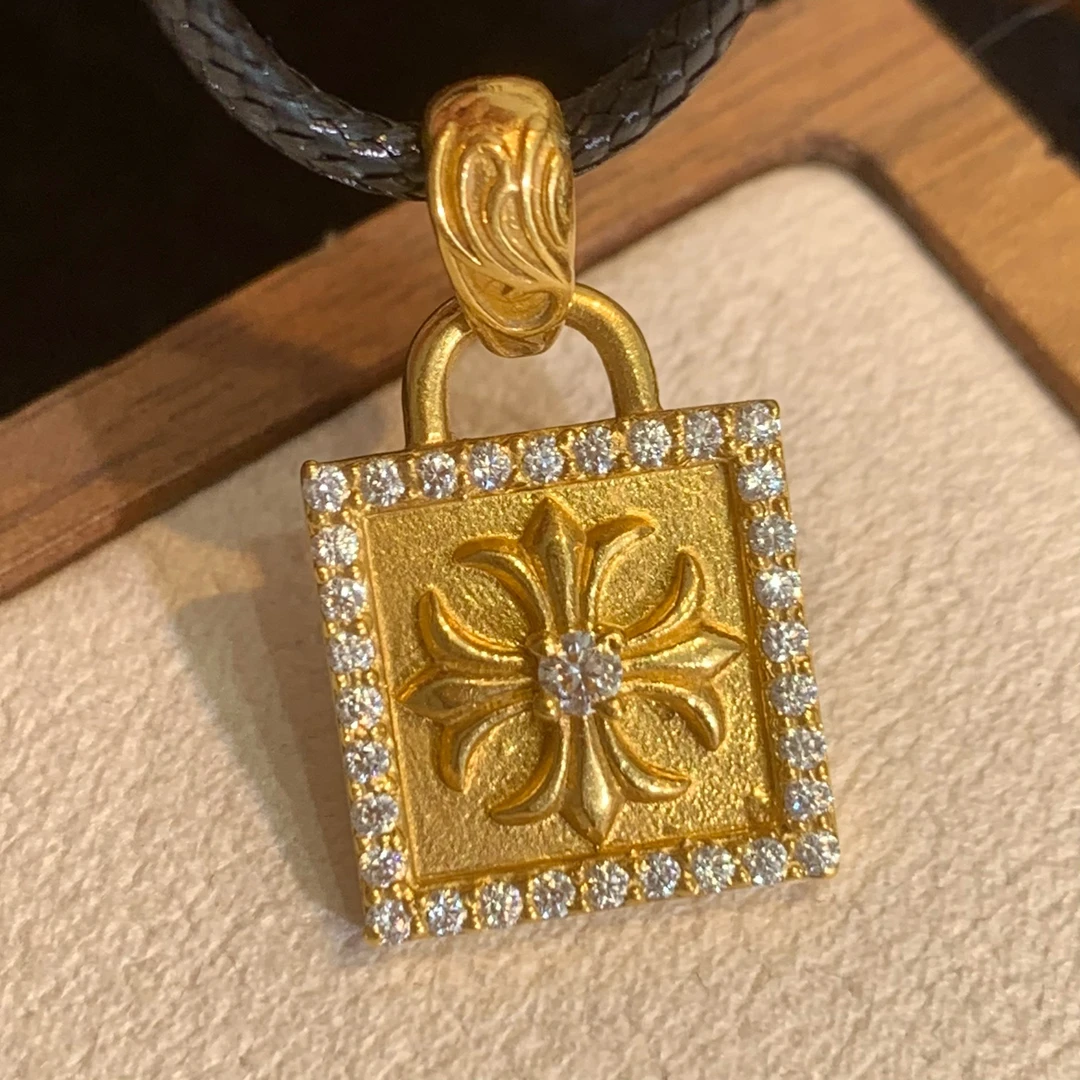 足金999 黄金5G工艺 百搭莫桑吊坠