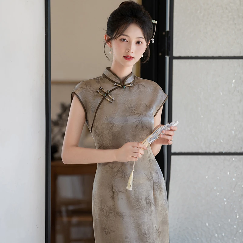 新中式旗袍高端日常可穿2025夏季老上海素雅国风改良长裙复古礼服