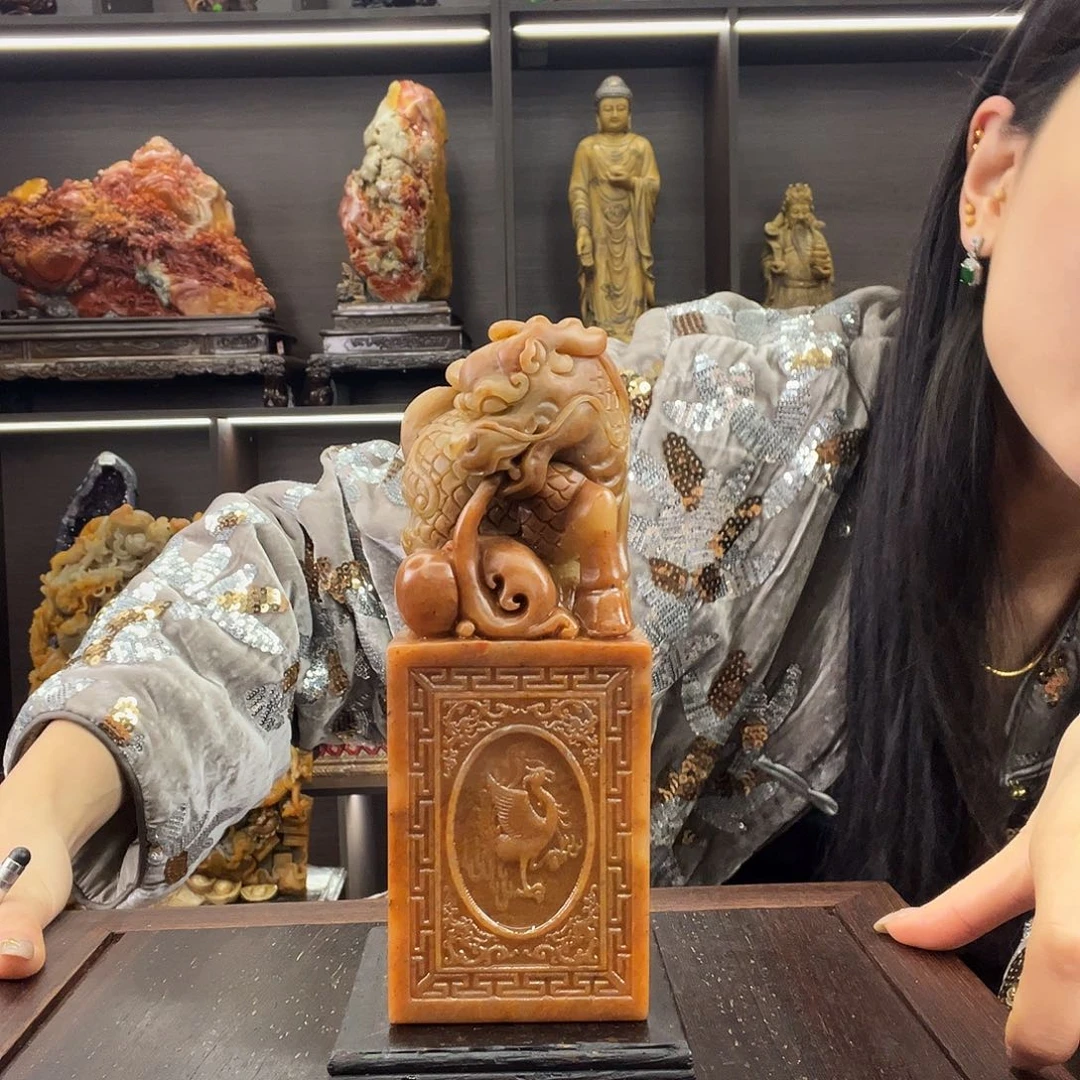 寿山石。。。。。。。。。。。。。。。