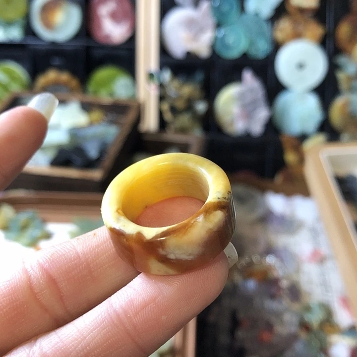 岫玉未镶嵌岫玉戒圈