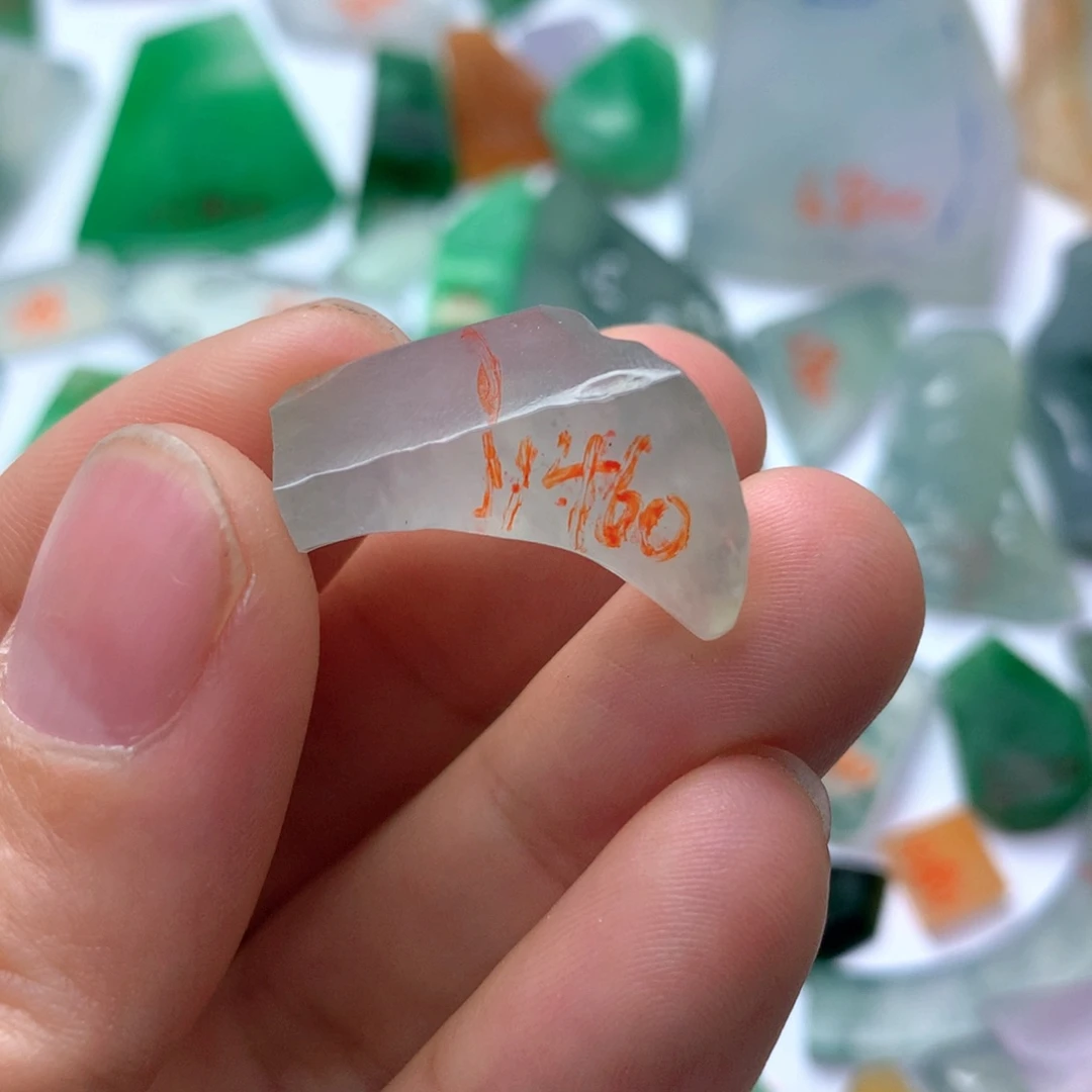 定制翡翠未镶嵌天然缅甸翡翠吊坠挂件