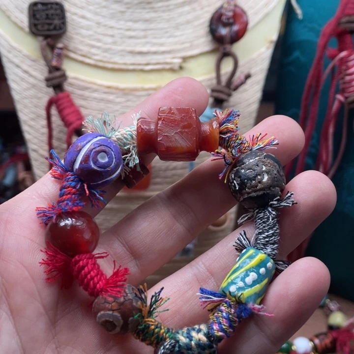 玛瑙/玉髓颈饰未镶嵌