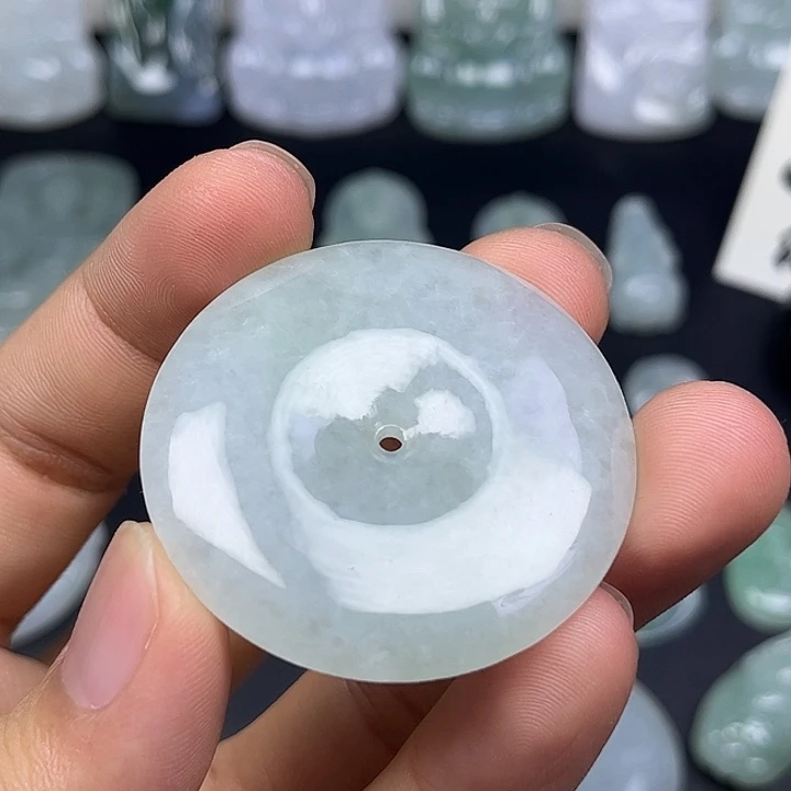 翡翠未镶嵌颈饰缅甸天然翡翠