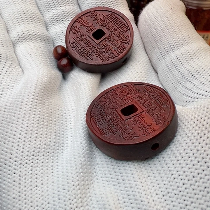 蝉***风木木本海南红降花梨公山鬼花钱牌子两个