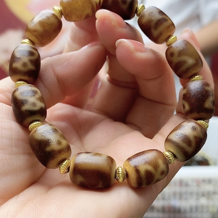 玛瑙/玉髓合金颈饰