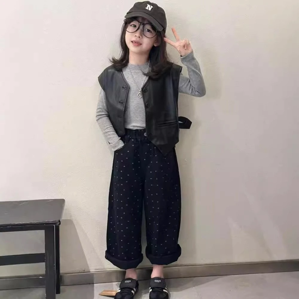 高品质三件套【马甲+打底衫+牛仔裤】正码按身高推尺码！不要拍大L