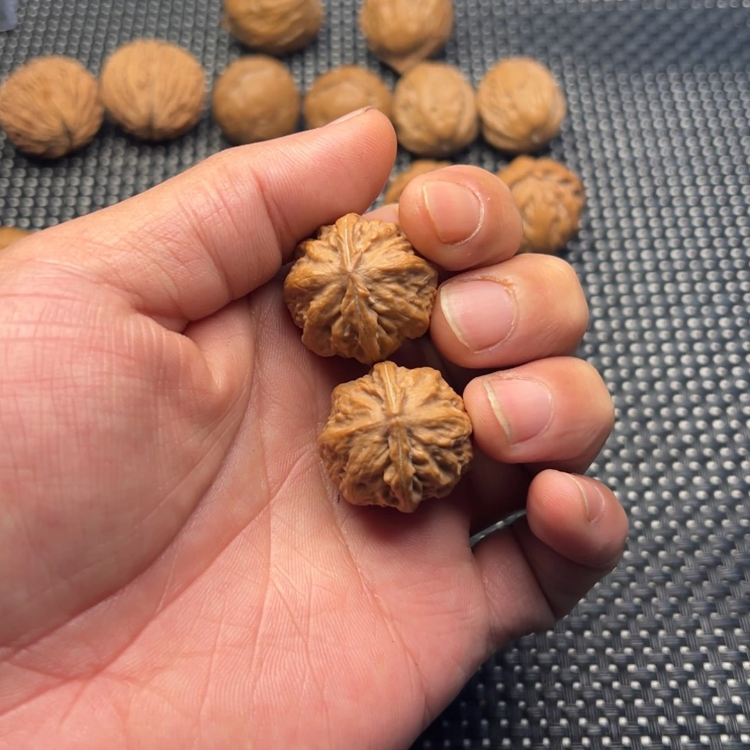 把件文玩核桃小八棱