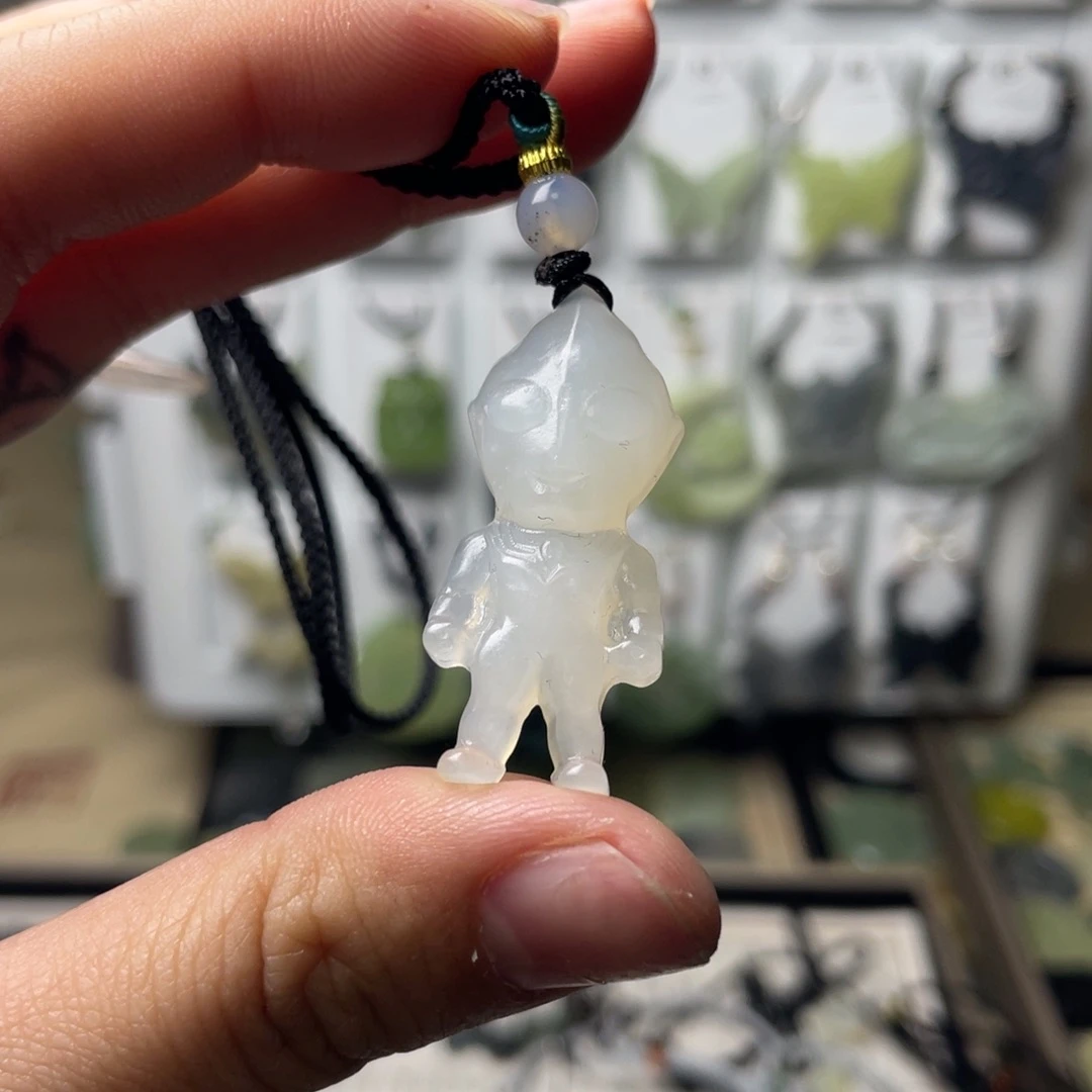 岫玉颈饰未镶嵌A****哥奥特曼