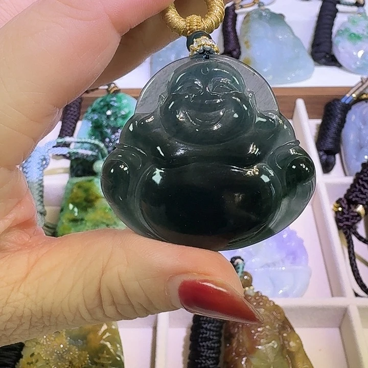 颈饰未镶嵌翡翠A货