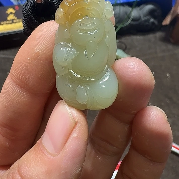 未镶嵌和田玉车挂