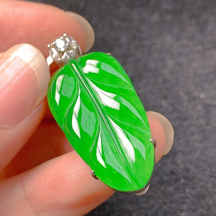 翡翠银S925镶嵌颈饰