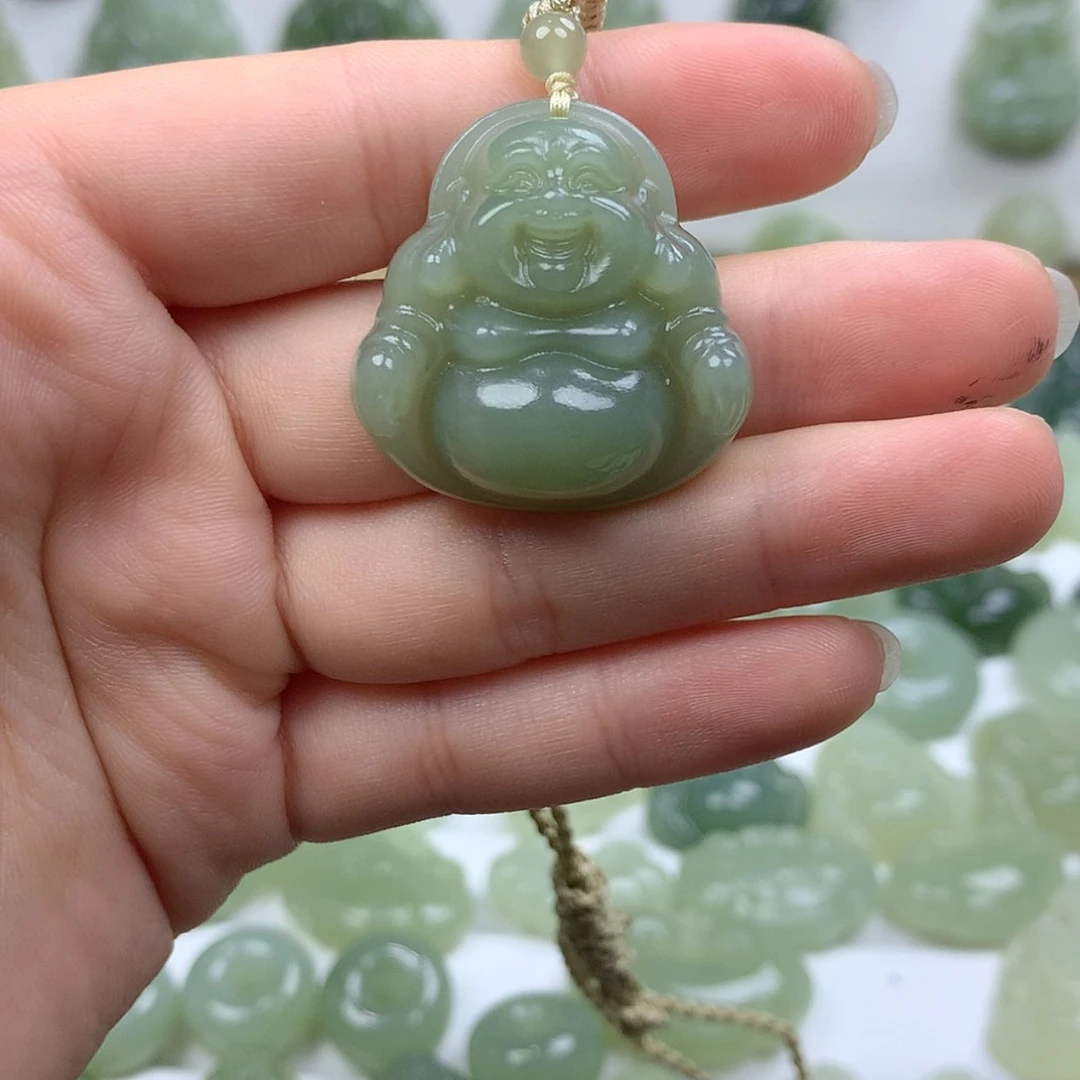 【闪购商品】颈饰未镶嵌和田玉