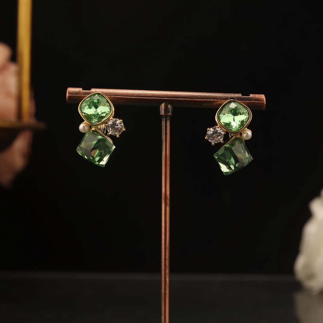 一漾 铜合金合成锆石耳饰 设计师款简约大气 耳环