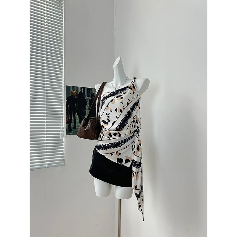 韩系御姐风设计感百搭小众洋气炸街露肩上衣高腰显瘦黑色裙裤套装