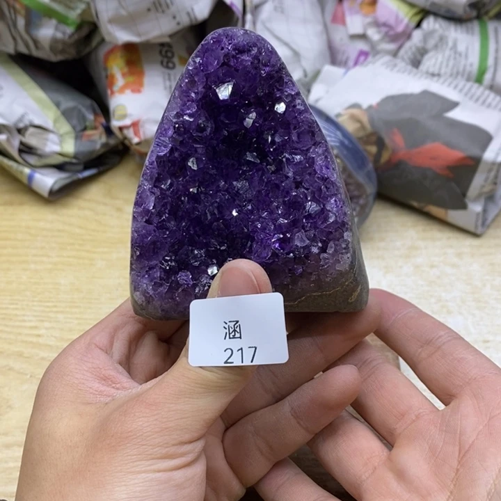 水晶大型摆件（非配饰）未镶嵌