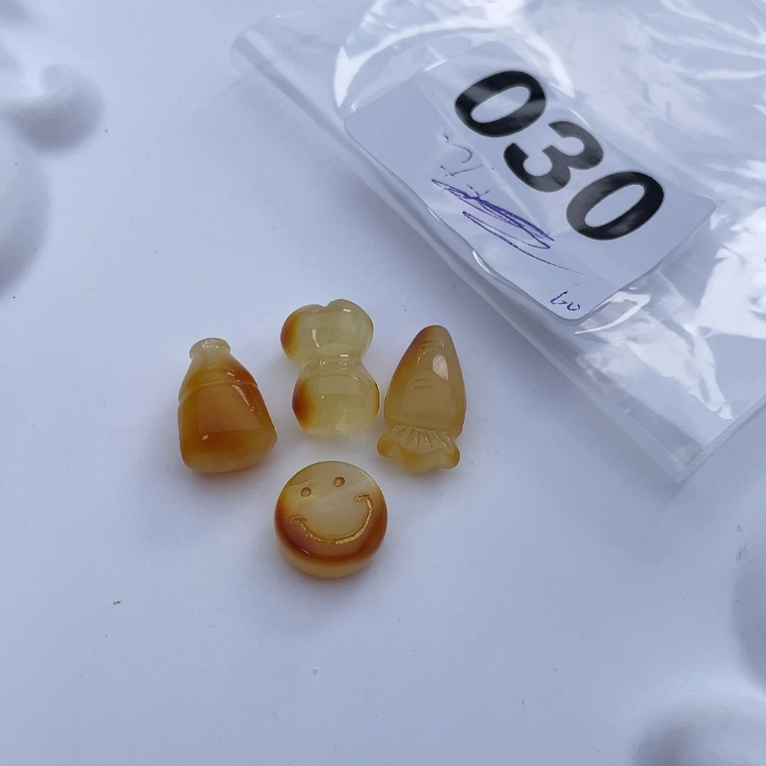 琥珀吊坠(不含链)未镶嵌