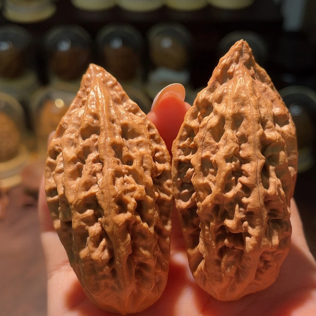 馬***堂文玩核桃把件柳叶