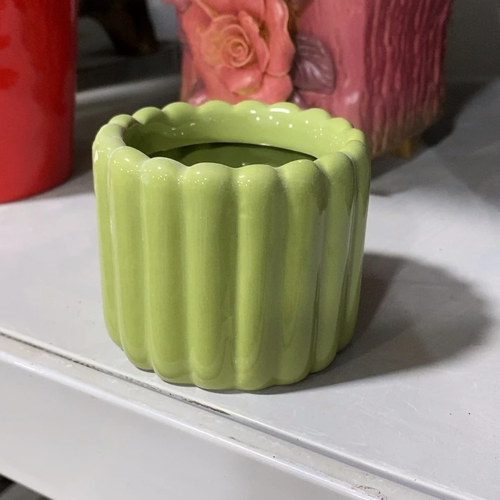 陶盆有孔 瑕疵针孔漏釉介意勿拍外高 6.5外口7.5