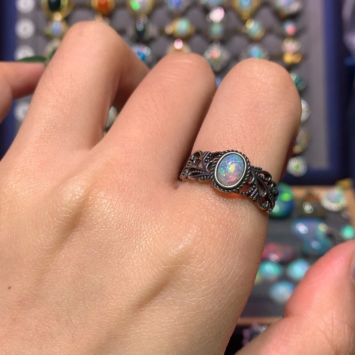 银S925镶嵌欧泊戒指款式