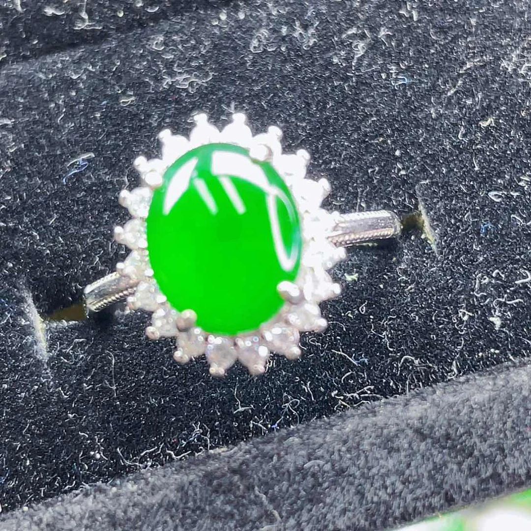 翡翠未镶嵌颈饰26