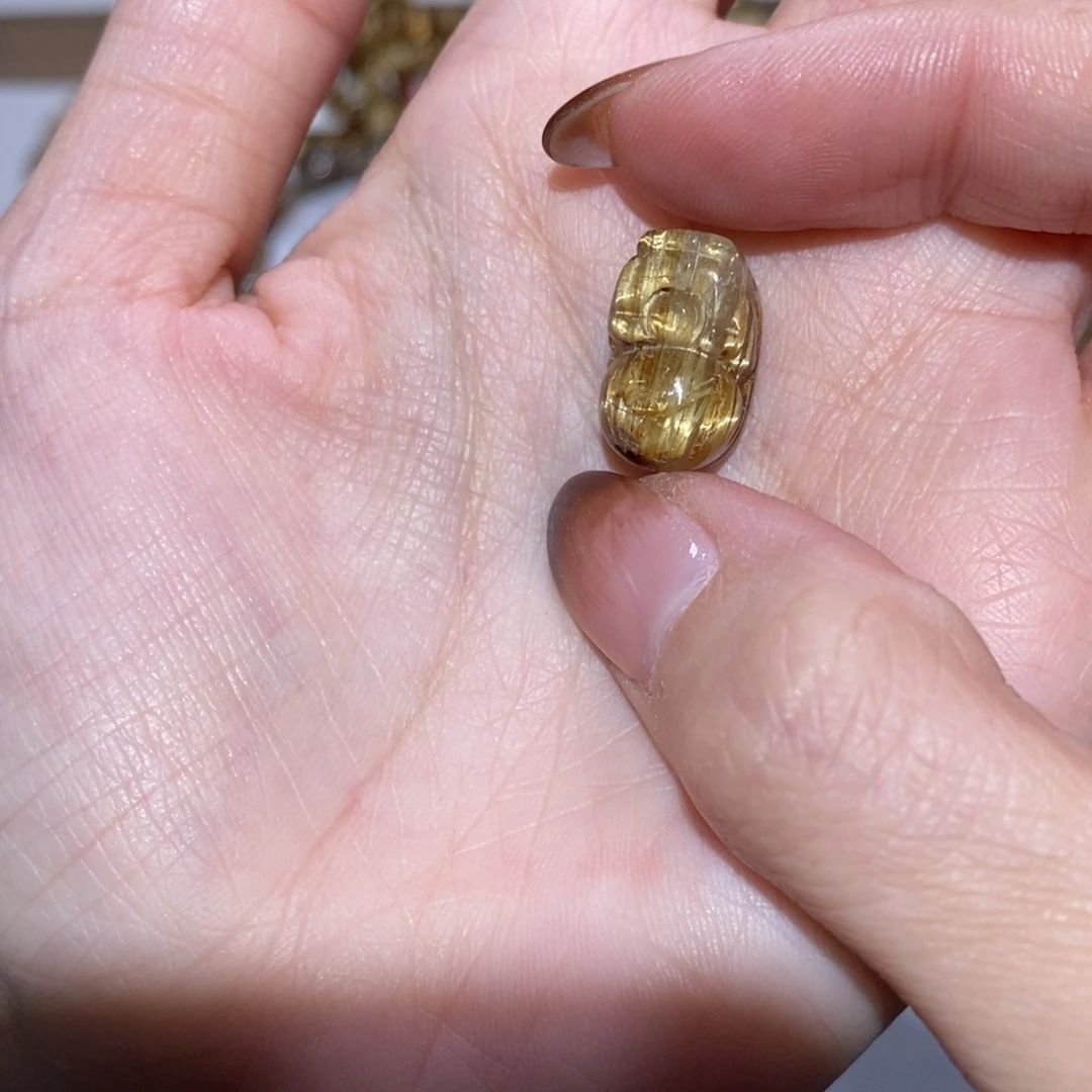 水晶未镶嵌吊坠(不含链)貔貅