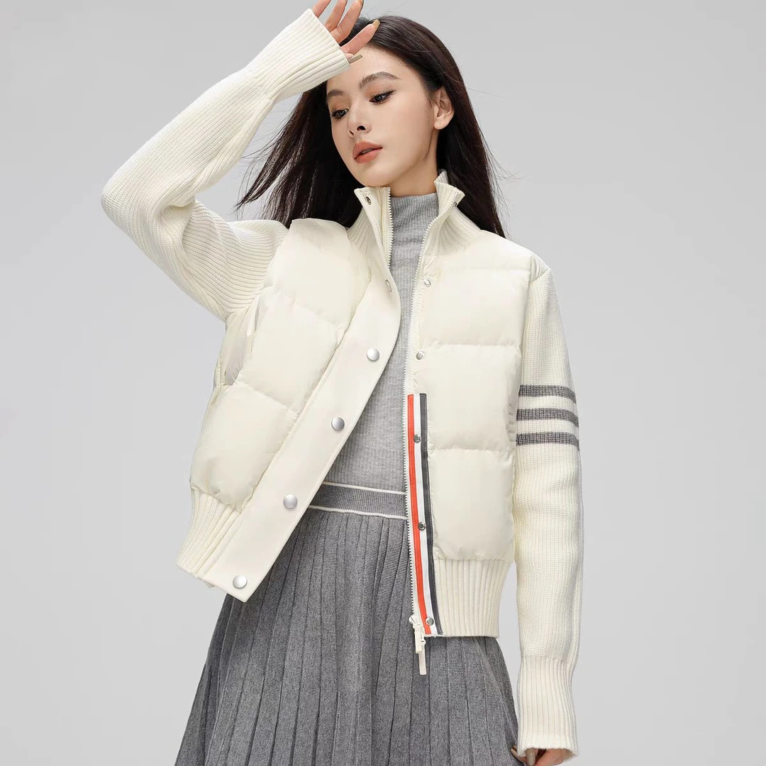 【纪朵研】8140女短款2025年冬季新款拼接针织棉服时尚上衣短外套