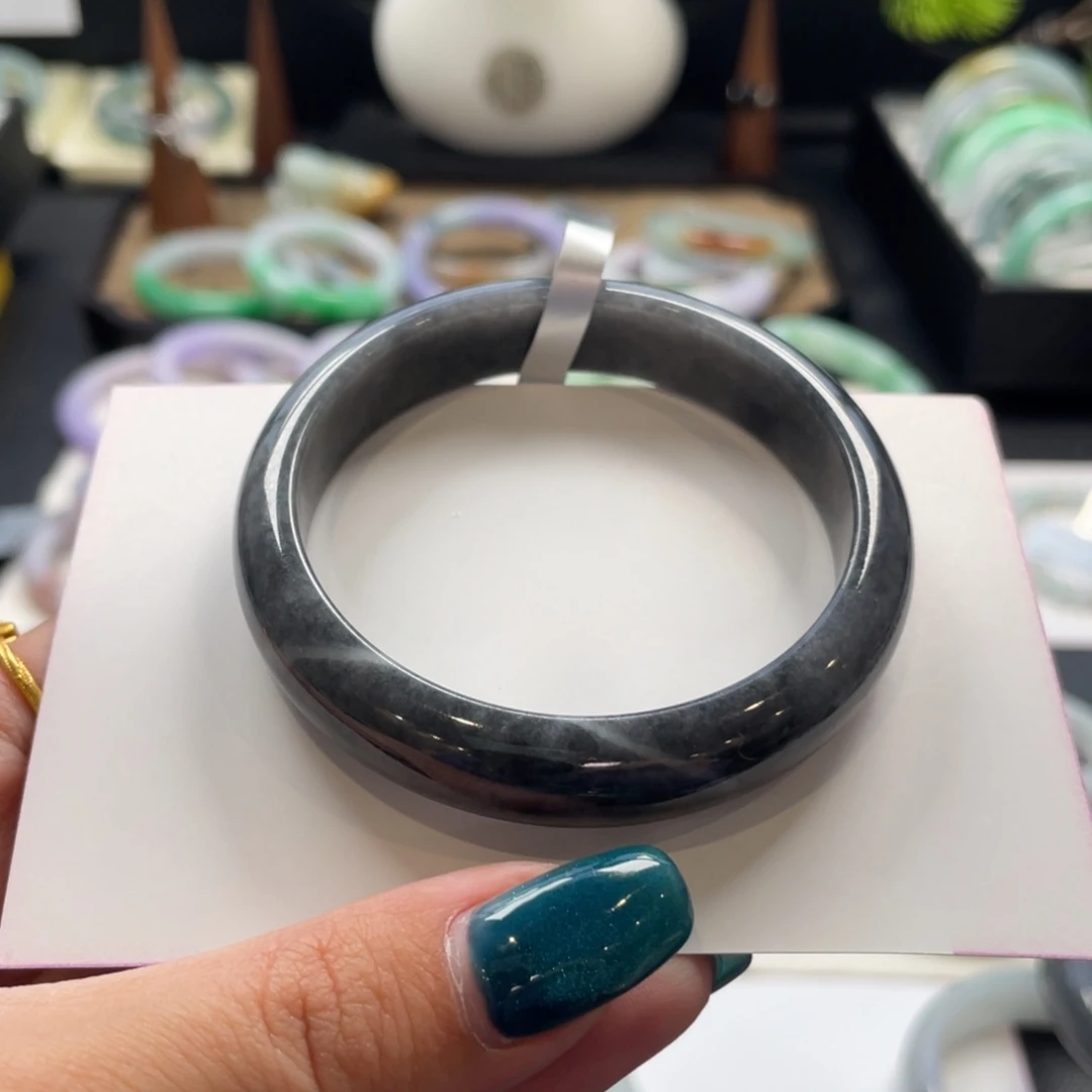 翡翠未镶嵌颈饰54.7正圈纹裂