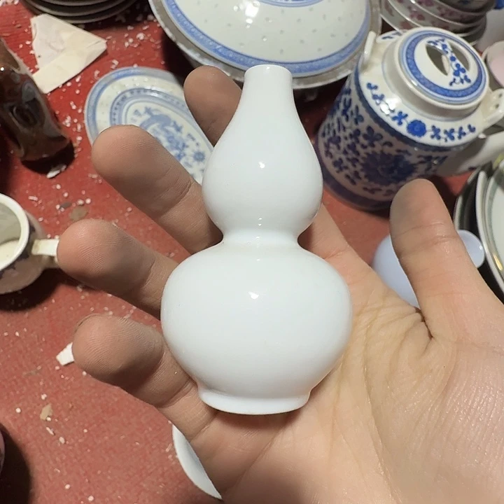 景德镇的陶瓷瓷器