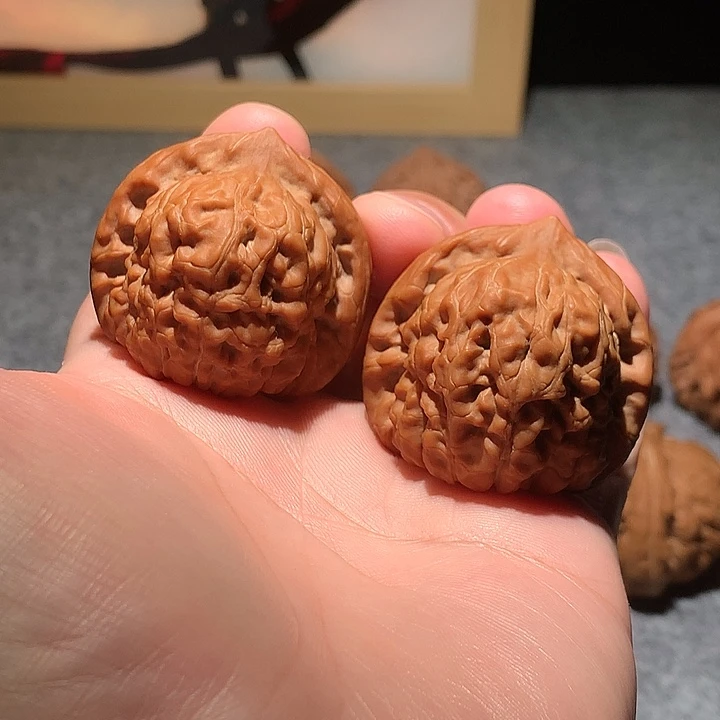 一***顺把件文玩核桃金字塔40